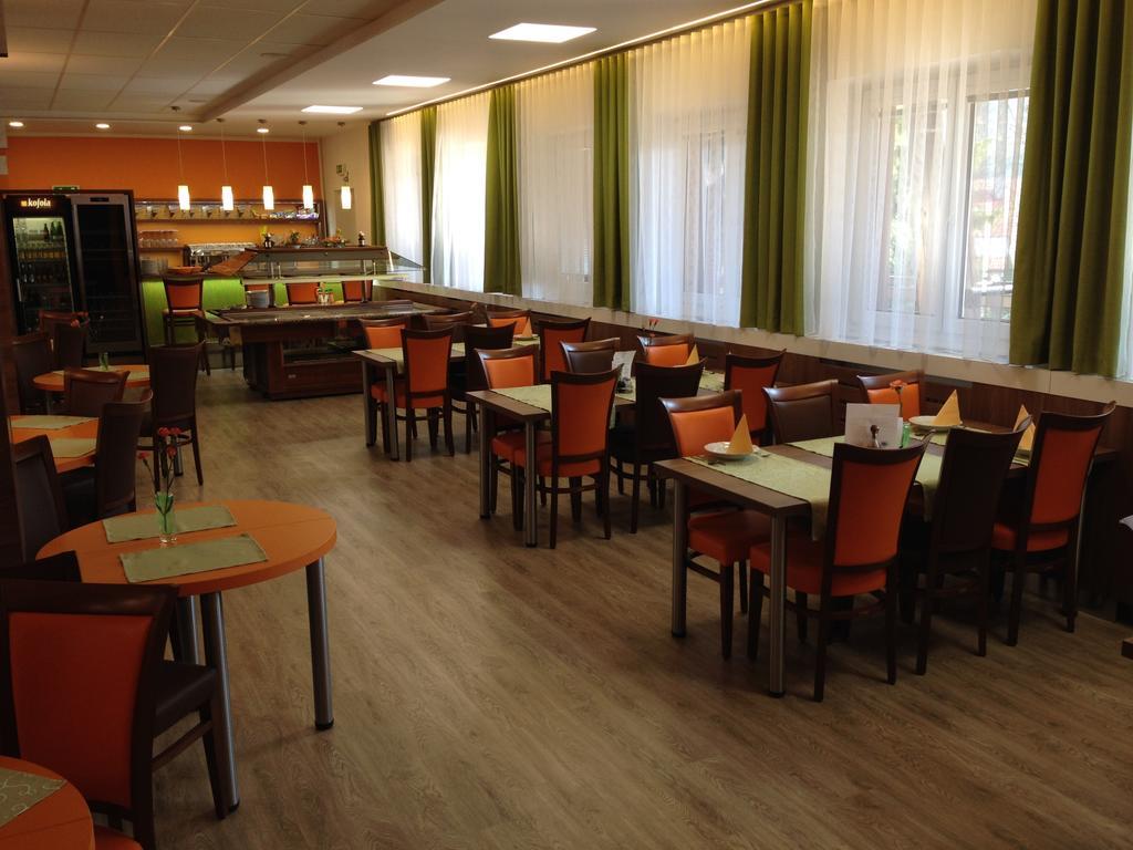 Hotel Odra Ostravice Esterno foto