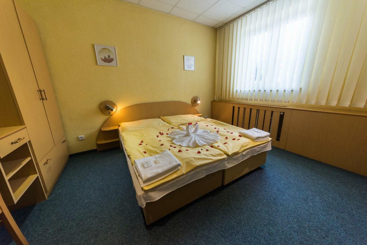 Hotel Odra Ostravice Esterno foto